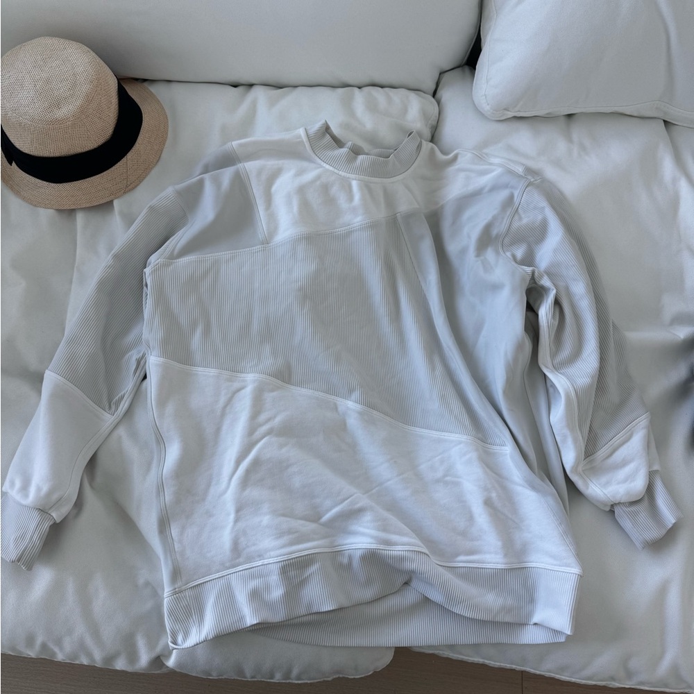 Lululemon white ribbed pullover sweatshirt